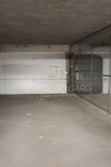 Vente box fermé Uzès  