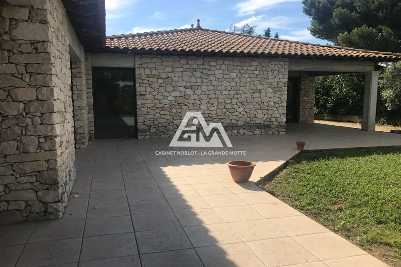 vente Maison Poussan Maison Poussan achat maison 4 chambres 220 m²