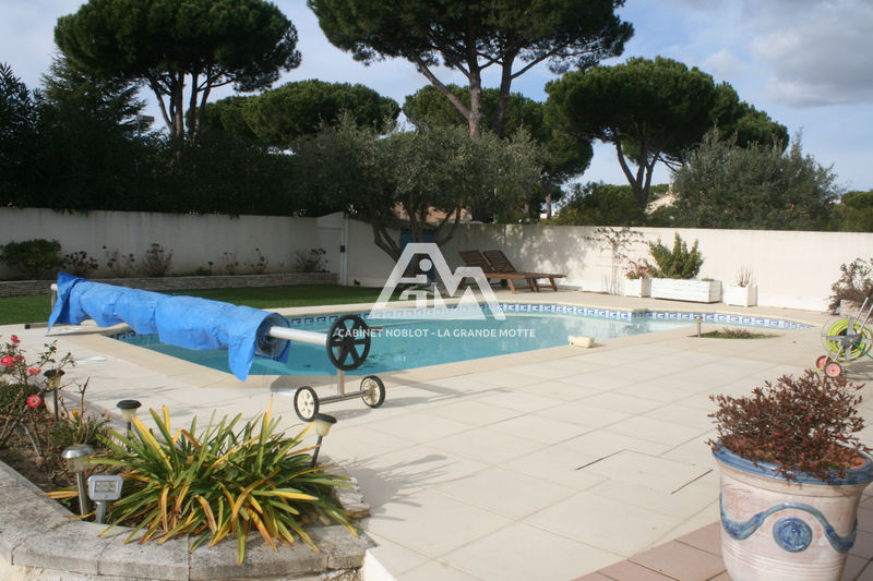 Photo Villa La Grande-Motte achat villa 5 pièces 190 m²