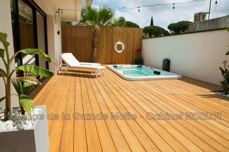 Photo Villa La Grande-Motte   to buy villa  3 bedroom   120&nbsp;m&sup2;