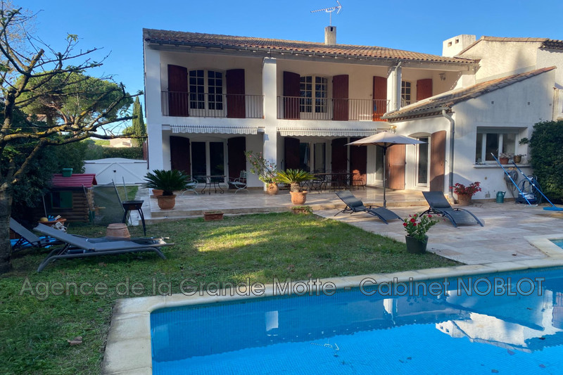 Photo Villa La Grande-Motte   to buy villa  5 bedroom   163&nbsp;m&sup2;