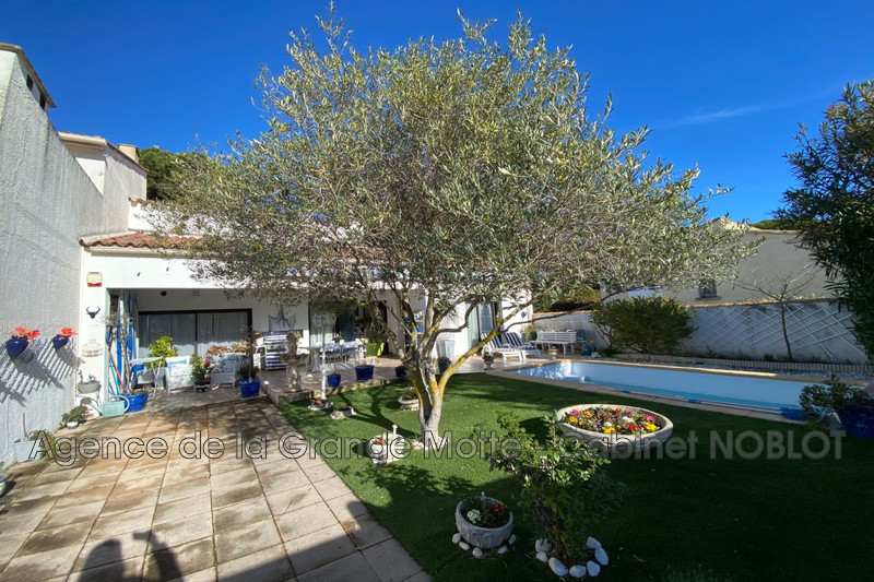 Villa La Grande-Motte   to buy villa  4 bedroom   153&nbsp;m&sup2;