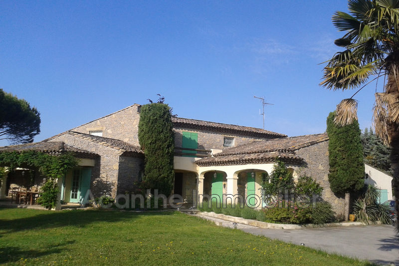 Photo Villa Lunel Est montpellier, achat villa 4 chambres 240 m²
