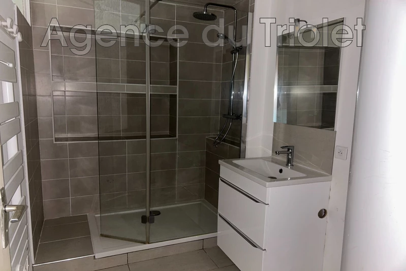 Location duplex Saint-Martin-de-Londres  