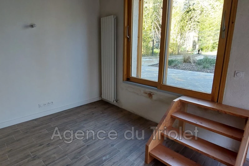 Location appartement Saint-Martin-de-Londres  