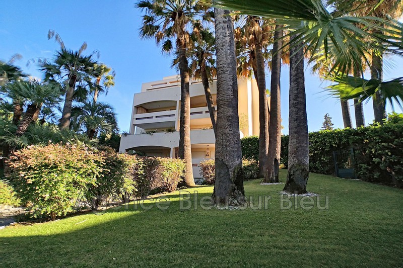 Photo Appartement Antibes Rostagne, achat appartement 3 pièces 77 m²