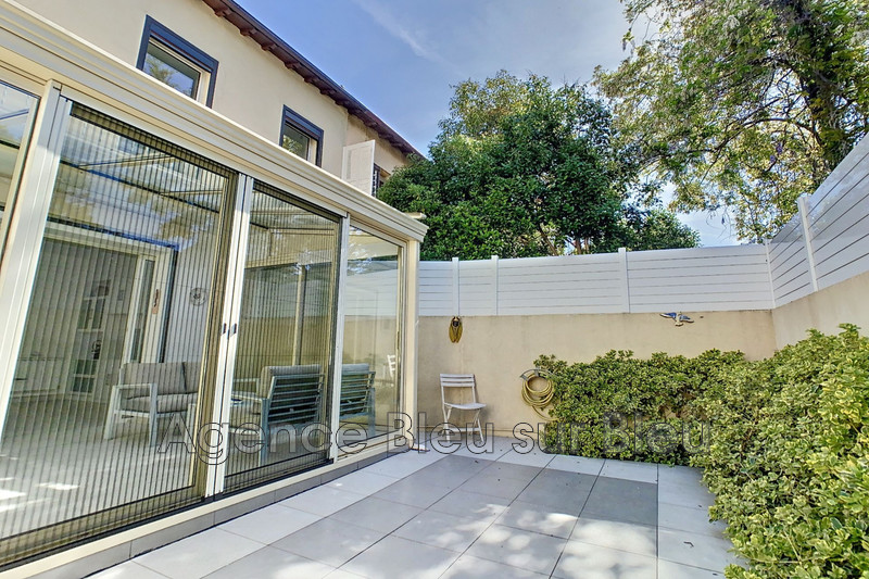 maison  4 pièces  Antibes Antibes centre  92 m² -   