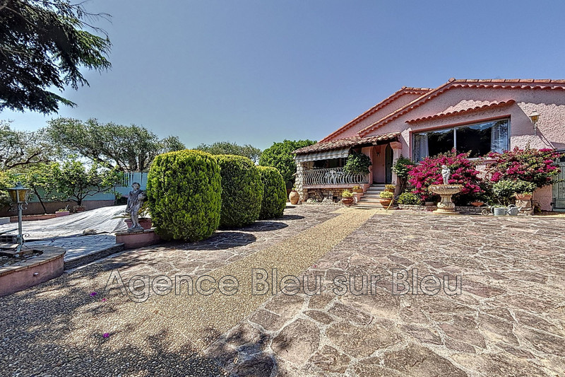 maison  5 pièces  Antibes La colle badine  136 m² -   