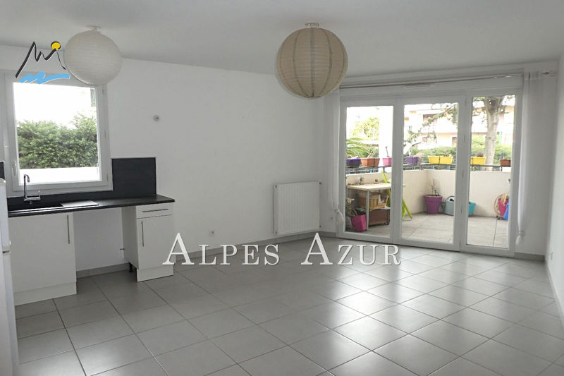 Photo Apartment Cagnes-sur-Mer Hippodrome, centre ville, Hire apartment 2 room 44 m²