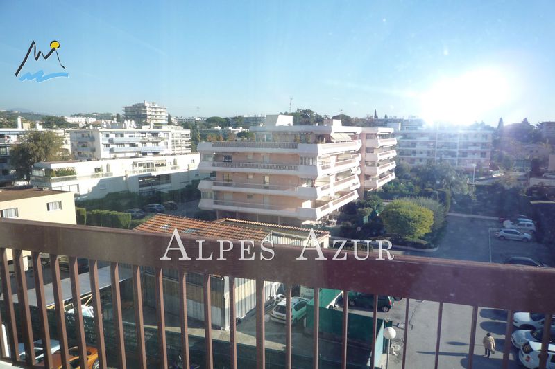 vente Appartement Cagnes-sur-mer Centre-ville Appartement Cagnes-sur-Mer Centre-ville, Location appartement 1 pièce 24 m²