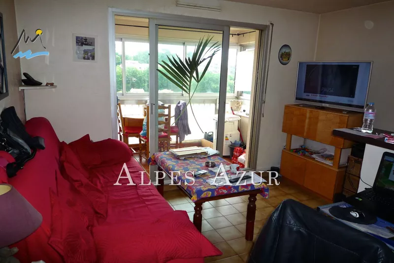 Location dernier étage Villeneuve-Loubet  