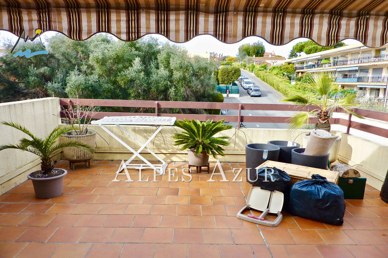 vente Appartement dernier étage Cagnes-sur-mer Val fleuri Dernier étage Cagnes-sur-Mer Val fleuri, Location dernier étage 2 pièces 48 m²