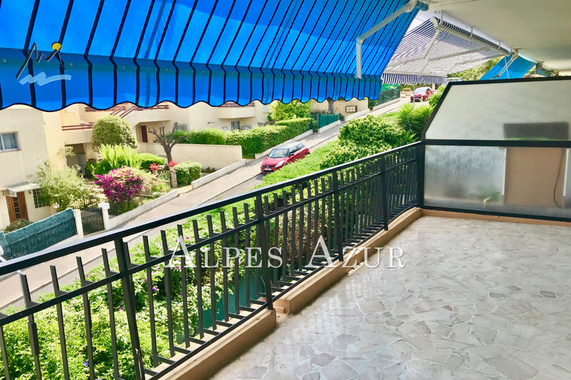 Photo Dernier étage Cagnes-sur-Mer Val fleuri, Location dernier étage 3 pièces 67 m²