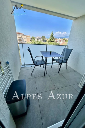 Location appartement Saint-Laurent-du-Var  