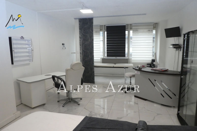 vente Vente local commercial bureau Cagnes-sur-mer Centre ville Bureau Cagnes-sur-Mer Centre ville, Professionnel bureau 37 m²