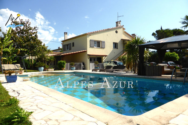 Photo Villa La Colle-sur-Loup Résidentiel, to buy villa 6 bedrooms 200 m²