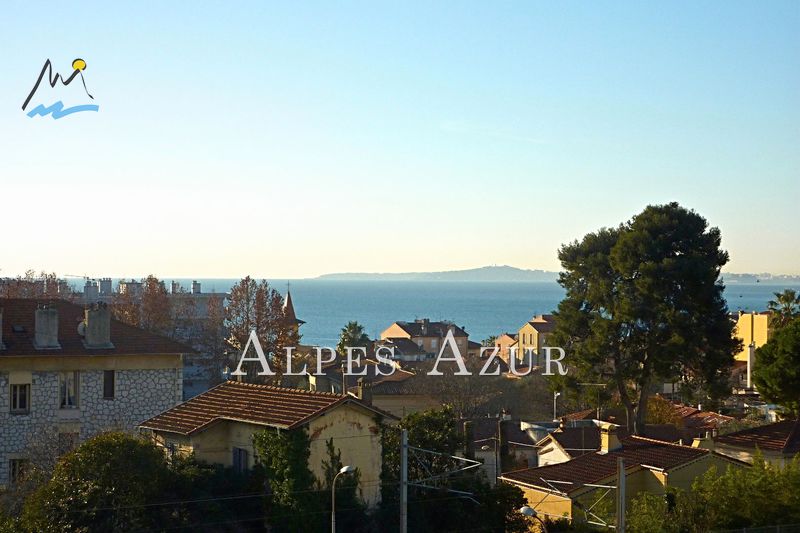 Photo Villa Cagnes-sur-Mer Bréguières, achat villa 6 chambres 257 m²