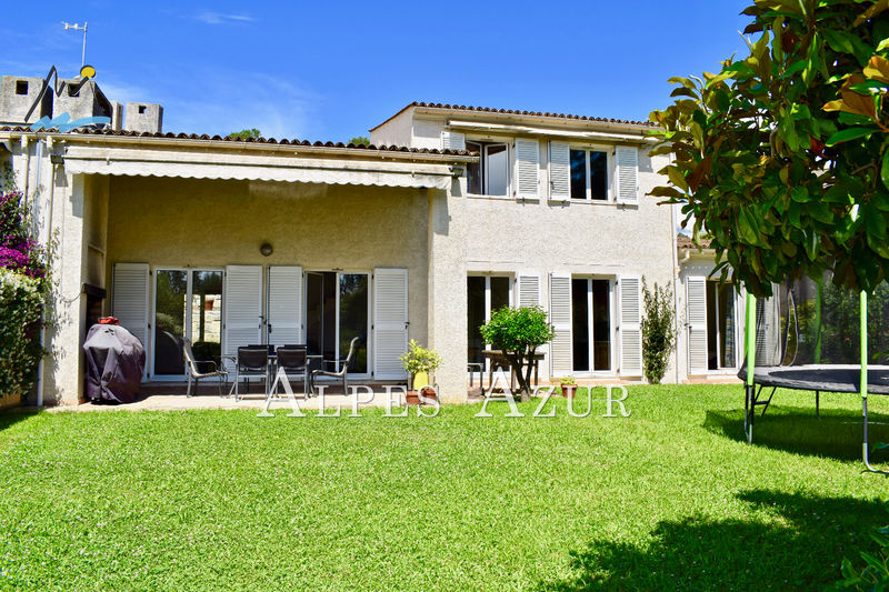 Photo Villa Villeneuve-Loubet Vaugrenier, achat villa 3 chambres 125 m²