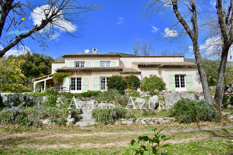 Photo Villa provençale Tourrettes-sur-Loup Résidentiel, achat villa provençale 6 chambres 277 m²