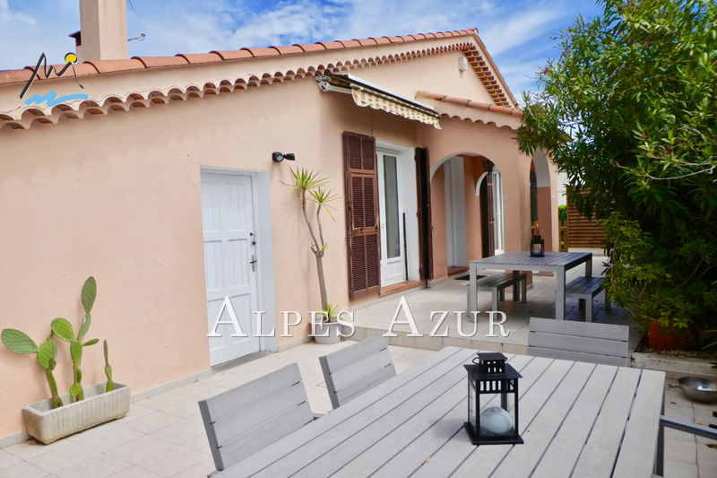 Photo Villa Cagnes-sur-Mer Proche centre ville, to buy villa 3 bedrooms 99 m²