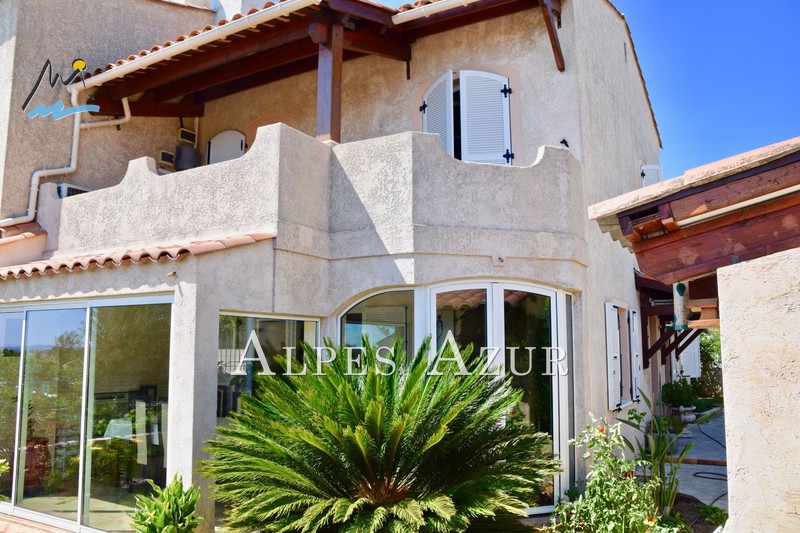 vente Maison Cagnes-sur-mer Résidentiel Maison Cagnes-sur-Mer Résidentiel, achat maison 4 chambres 93 m²