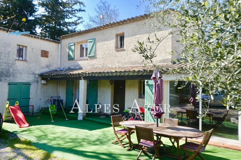 Villa Villeneuve-Loubet Grange rimade,   achat villa  5 chambres   173&nbsp;m&sup2;