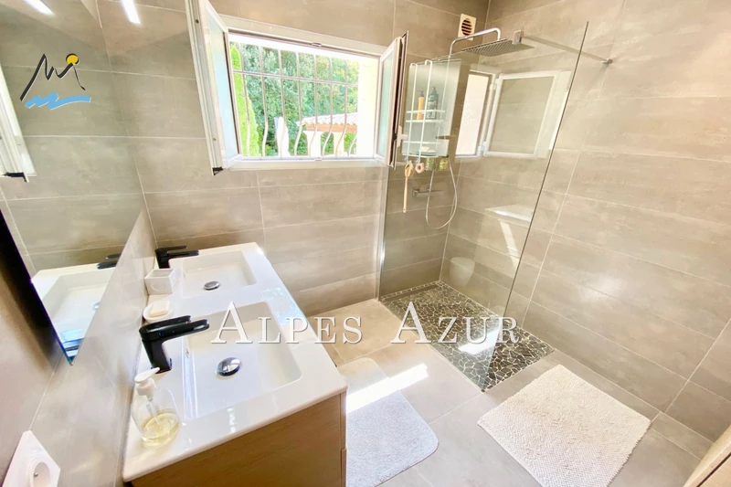 Vente villa La Colle-sur-Loup  