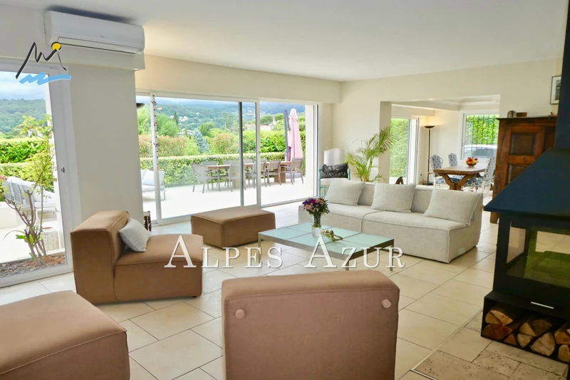 Villa La Colle-sur-Loup Résidentiel,   achat villa  4 chambres   170&nbsp;m&sup2;