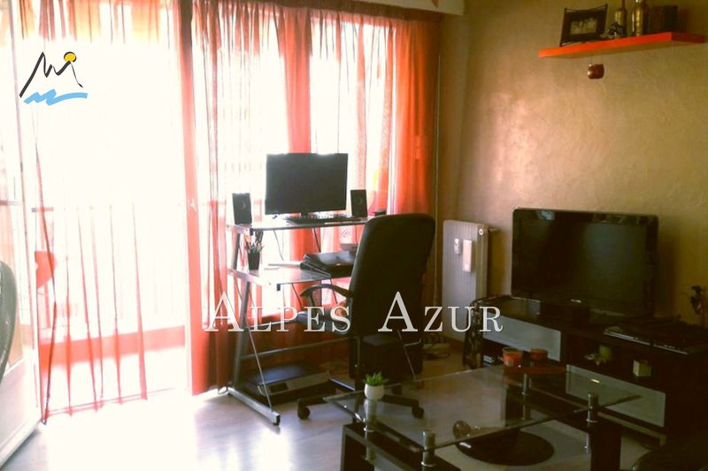 Photo Apartment Cagnes-sur-Mer Centre ville, to buy apartment 1 room 33 m²