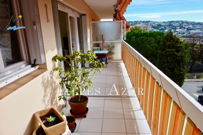 Photo Apartment Saint-Laurent-du-Var Les pugets, to buy apartment 3 room 67 m²