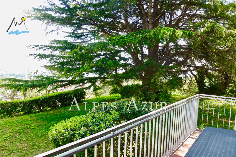 Photo Appartement Saint-Laurent-du-Var Plateaux fleuris, achat appartement 3 pièces 71 m²