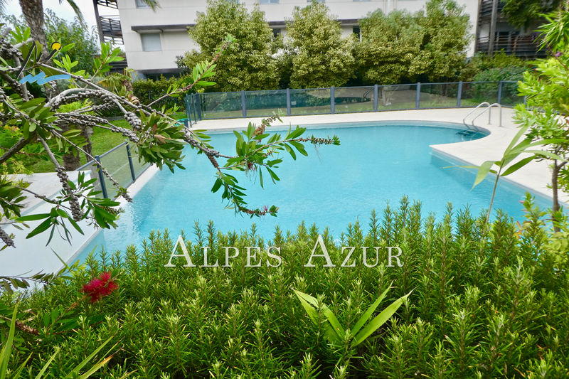 Photo Appartement Saint-Laurent-du-Var Tzanck, achat appartement 2 pièces 43 m²