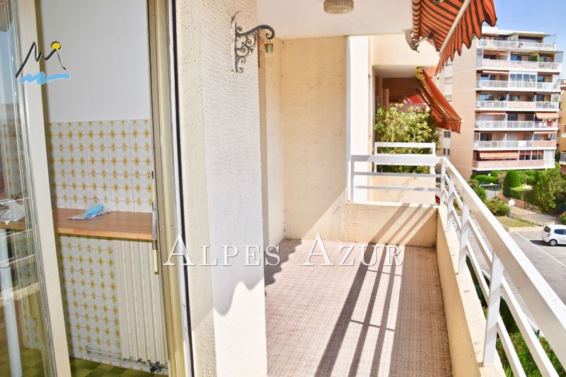 Photo Appartement Cagnes-sur-Mer Pinède, achat appartement 1 pièce 33 m²
