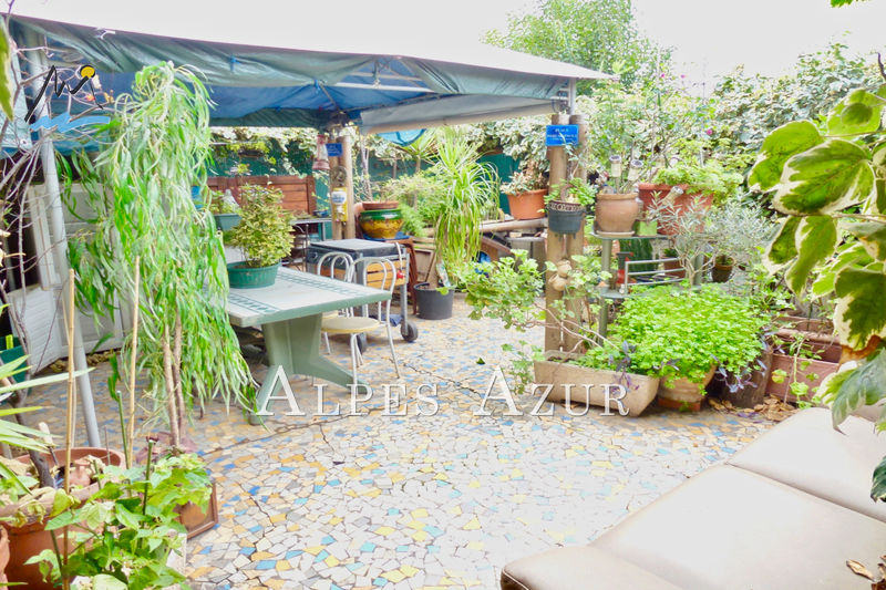 Photo Rez-de-jardin Saint-Laurent-du-Var Bord de mer et cap 3000, achat rez-de-jardin 2 pièces 54 m²
