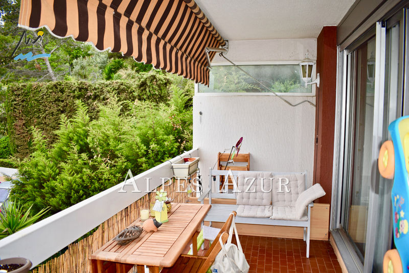 Photo Appartement Saint-Laurent-du-Var Résidentiel, achat appartement 3 pièces 66 m²