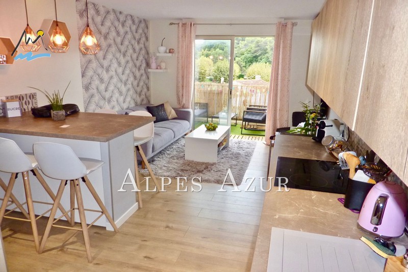 vente Appartement dernier étage La colle-sur-loup A coeur du village Dernier étage La Colle-sur-Loup A coeur du village, achat dernier étage 5 pièces 88 m²
