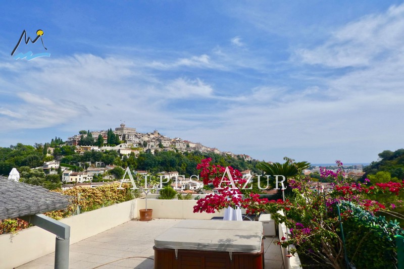 Photo Dernier étage Cagnes-sur-Mer Hubac proche centre ville, achat dernier étage 4 pièces 110 m²