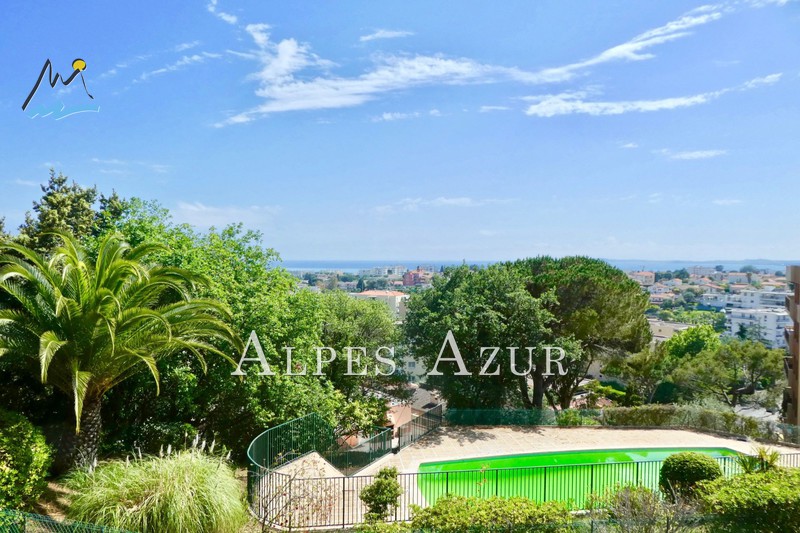 Photo Appartement Cagnes-sur-Mer Résidentiel, achat appartement 4 pièces 81 m²
