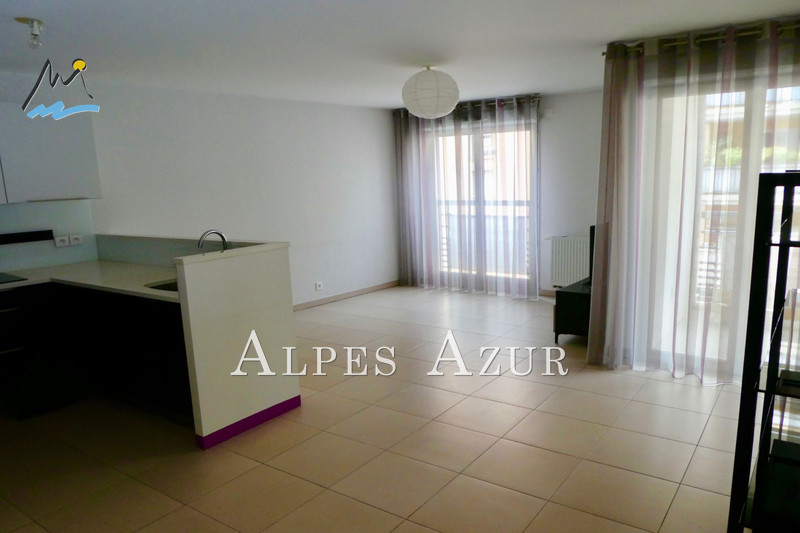 Photo Apartment Cagnes-sur-Mer Centre ville,   to buy apartment  3 rooms   67&nbsp;m&sup2;