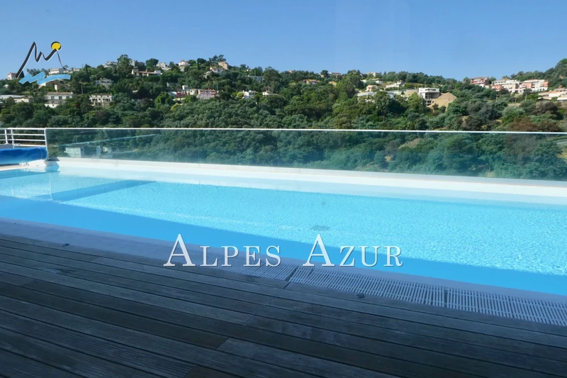 Appartement Mandelieu-la-Napoule Domaine de bellevue, hauteurs capitou ,   achat appartement  1 pièce   29&nbsp;m&sup2;