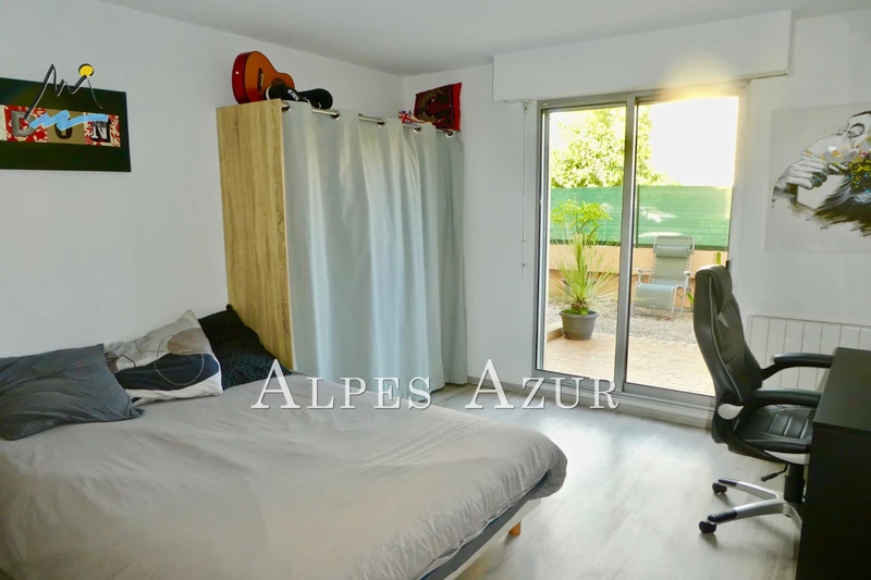 Vente rez-de-jardin Cagnes-sur-Mer  