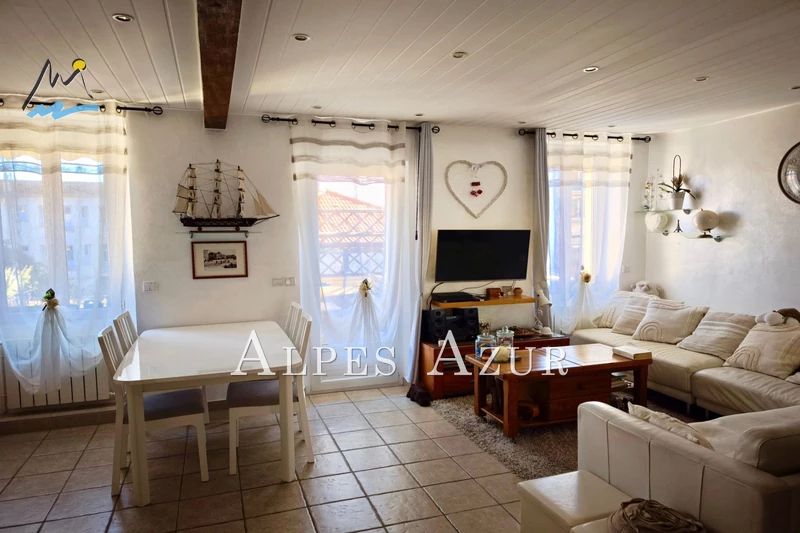 Maison de ville Cagnes-sur-Mer Centre ville,   achat maison de ville  4 chambres   102&nbsp;m&sup2;