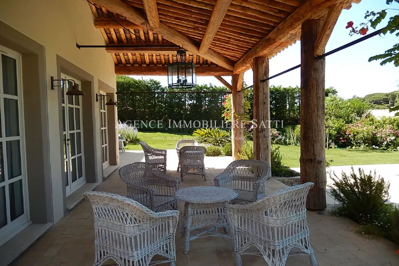 Location saisonnière villa Saint-Tropez  