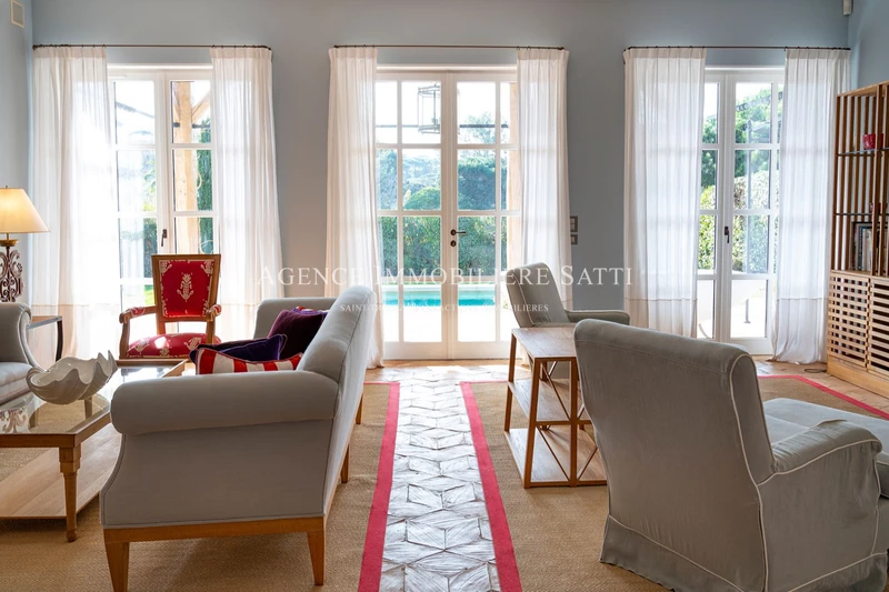 Location saisonnière villa Saint-Tropez  