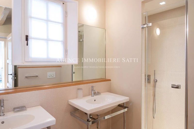Location saisonnière villa Saint-Tropez  