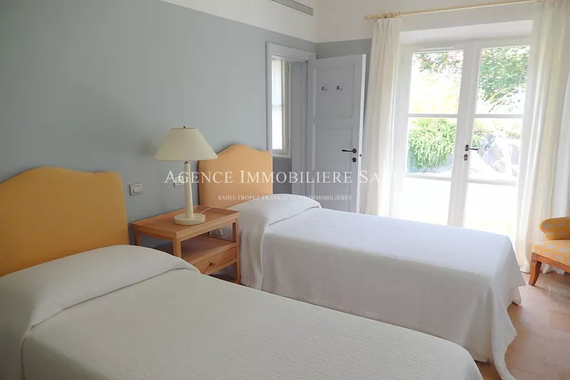 Location saisonnière villa Saint-Tropez  