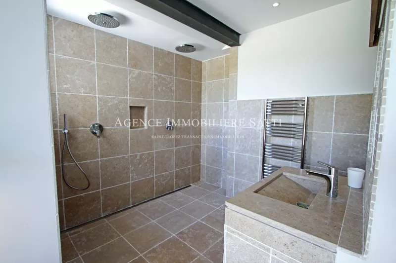 Location saisonnière villa Saint-Tropez  