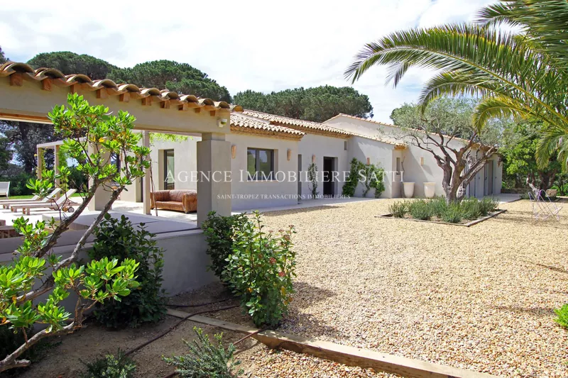 Location saisonnière villa Saint-Tropez  