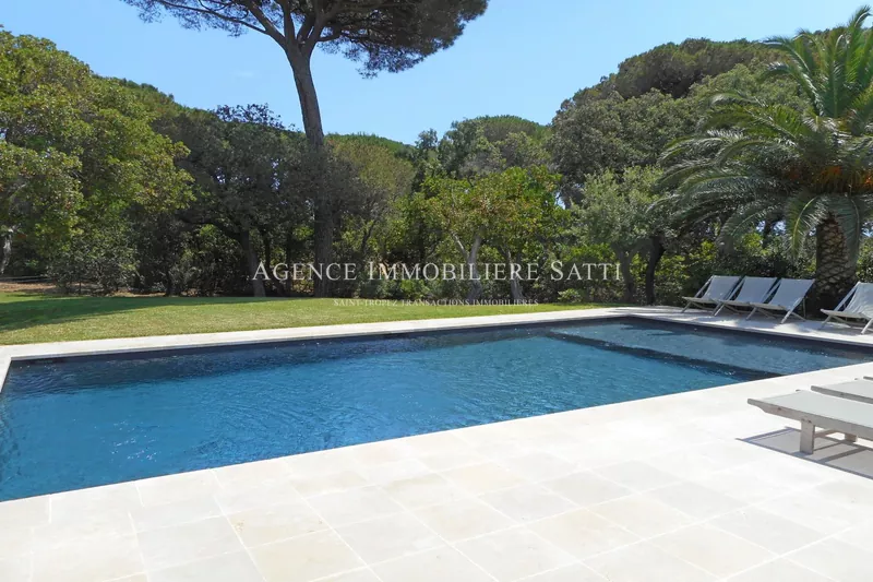 Location saisonnière villa Saint-Tropez  
