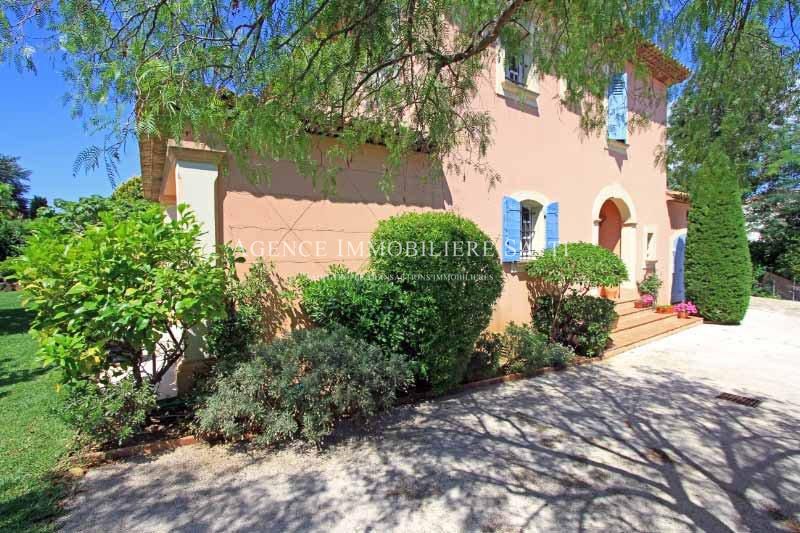 Photo Villa Saint-Tropez Centre-ville, Location saisonnière villa 3 bedrooms 190 m²
